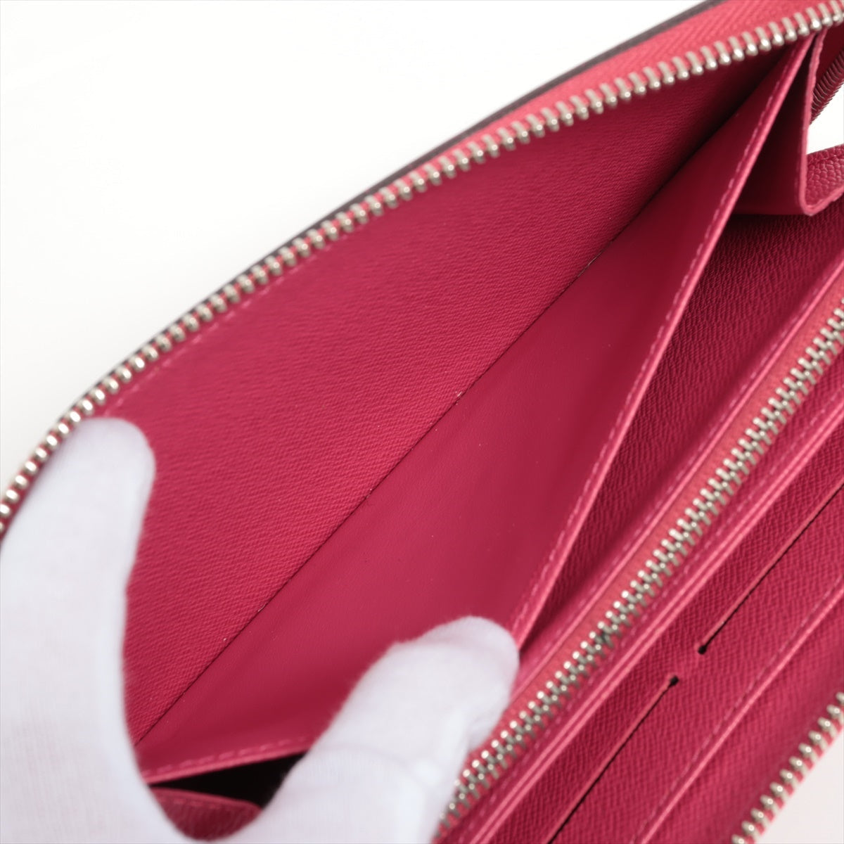 Louis Vuitton Epi  Wallet M69347 Pink Round Zip Wallet