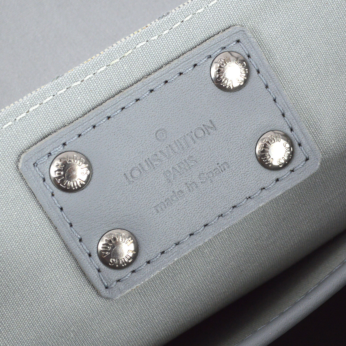 Louis Vuitton 2002 Gray Conte De Fees Musette Shoulder Bag M92279