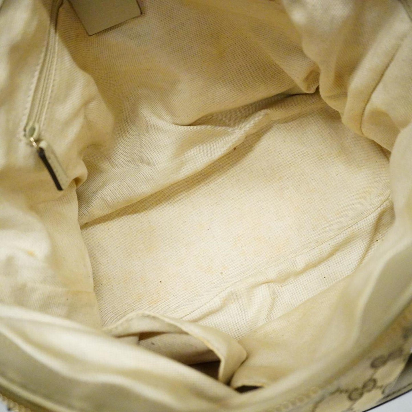 Gucci Sukey  Canvas Handbag ()