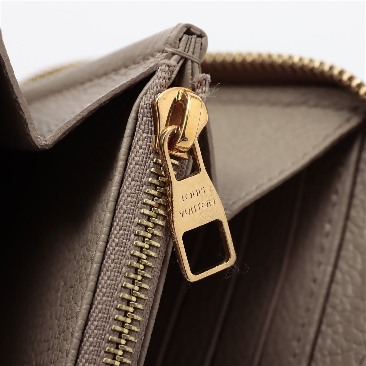 Louis Vuitton Monogram Amplant  Wallet M69034 Tour Trail Round Zip Wallet