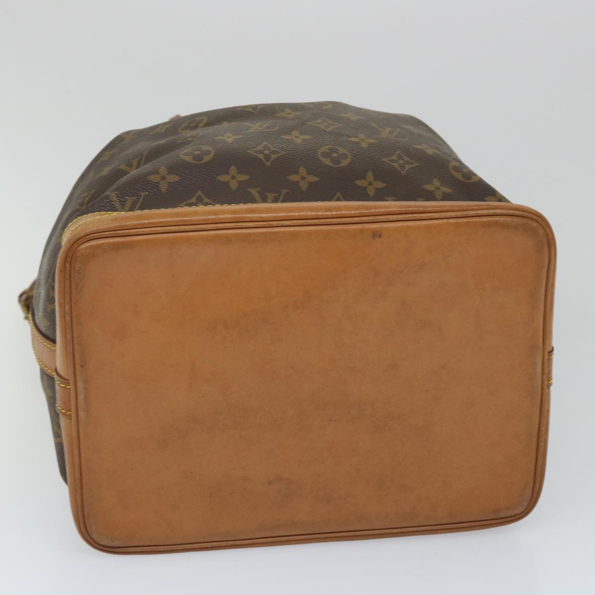 Louis Vuitton Noe  Canvas Shoulder Bag ()
