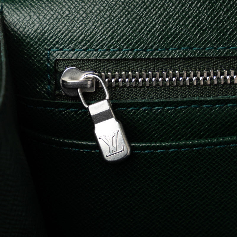 Louis Vuitton Taiga Selena Secundary Clutch Bag M30784 Epiious Green Leather Men Louis Vuitton