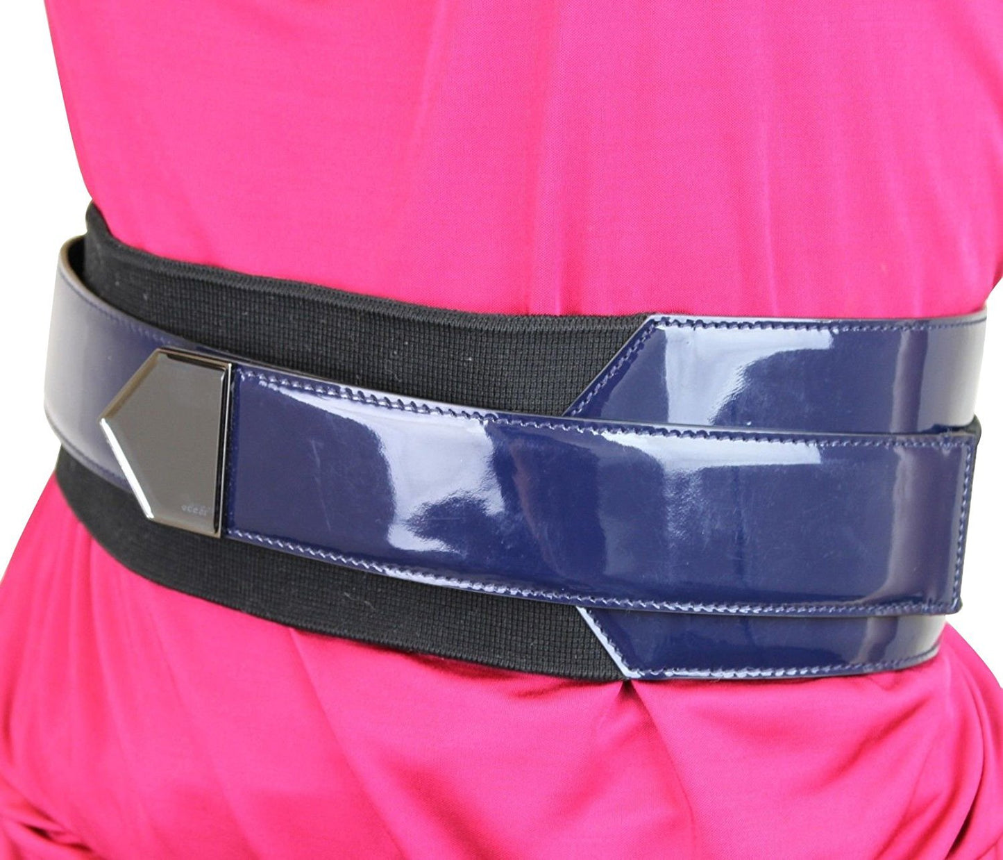 Gucci Women's Patent Leather Runway Elastic Wrap Belt