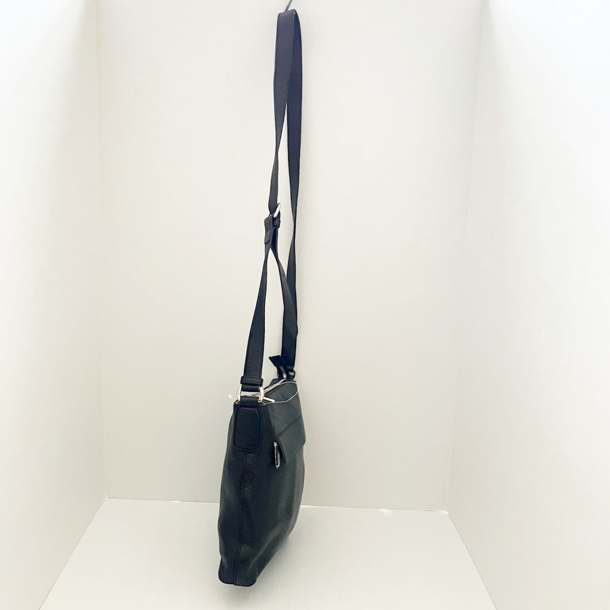 Luxury Gucci Trending 2025 Interlocking G  Leather Shoulder Bag ()