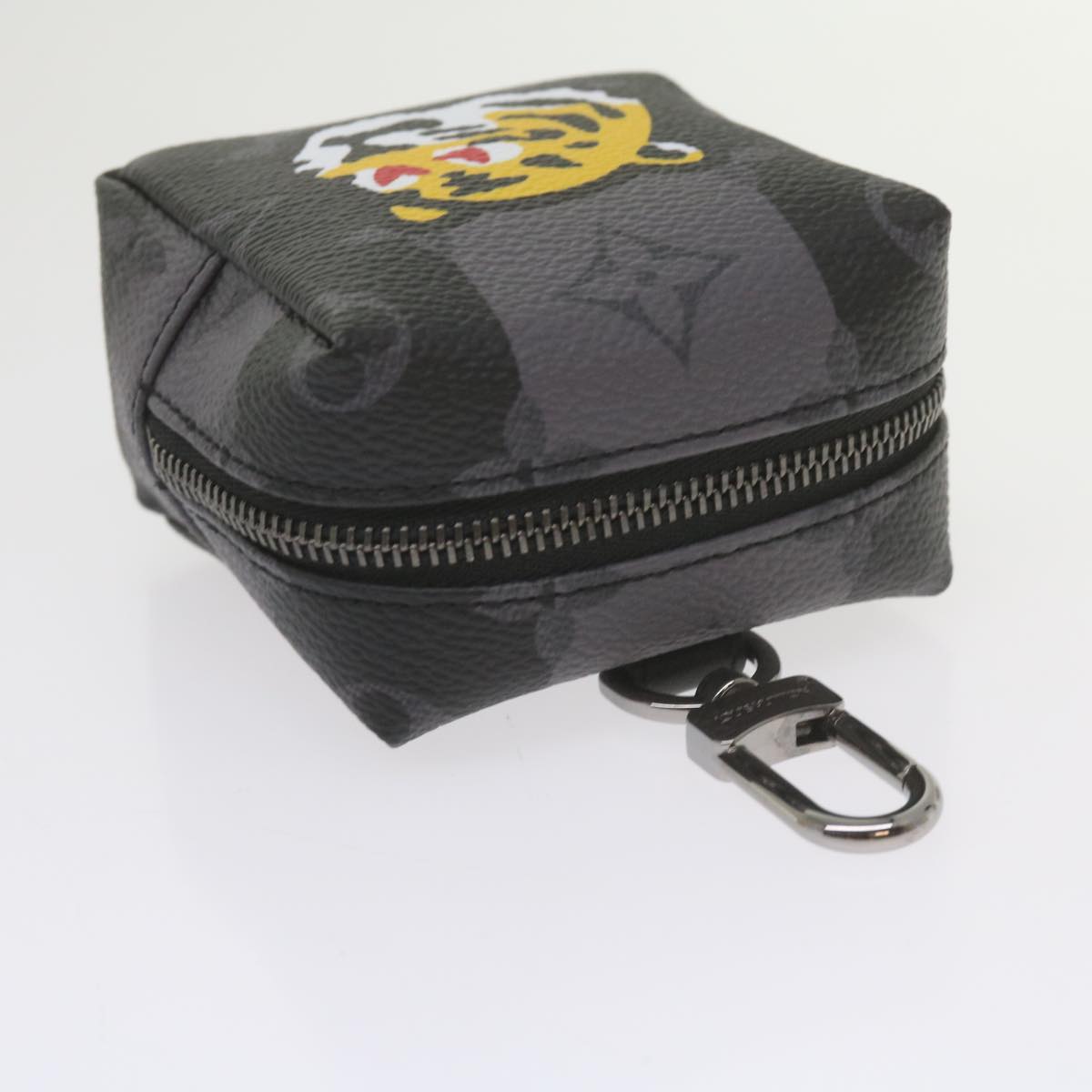 LOUIS VUITTON Monogram Eclipse Stripe NIGO Porte Cles Squared MP3224 60208S
