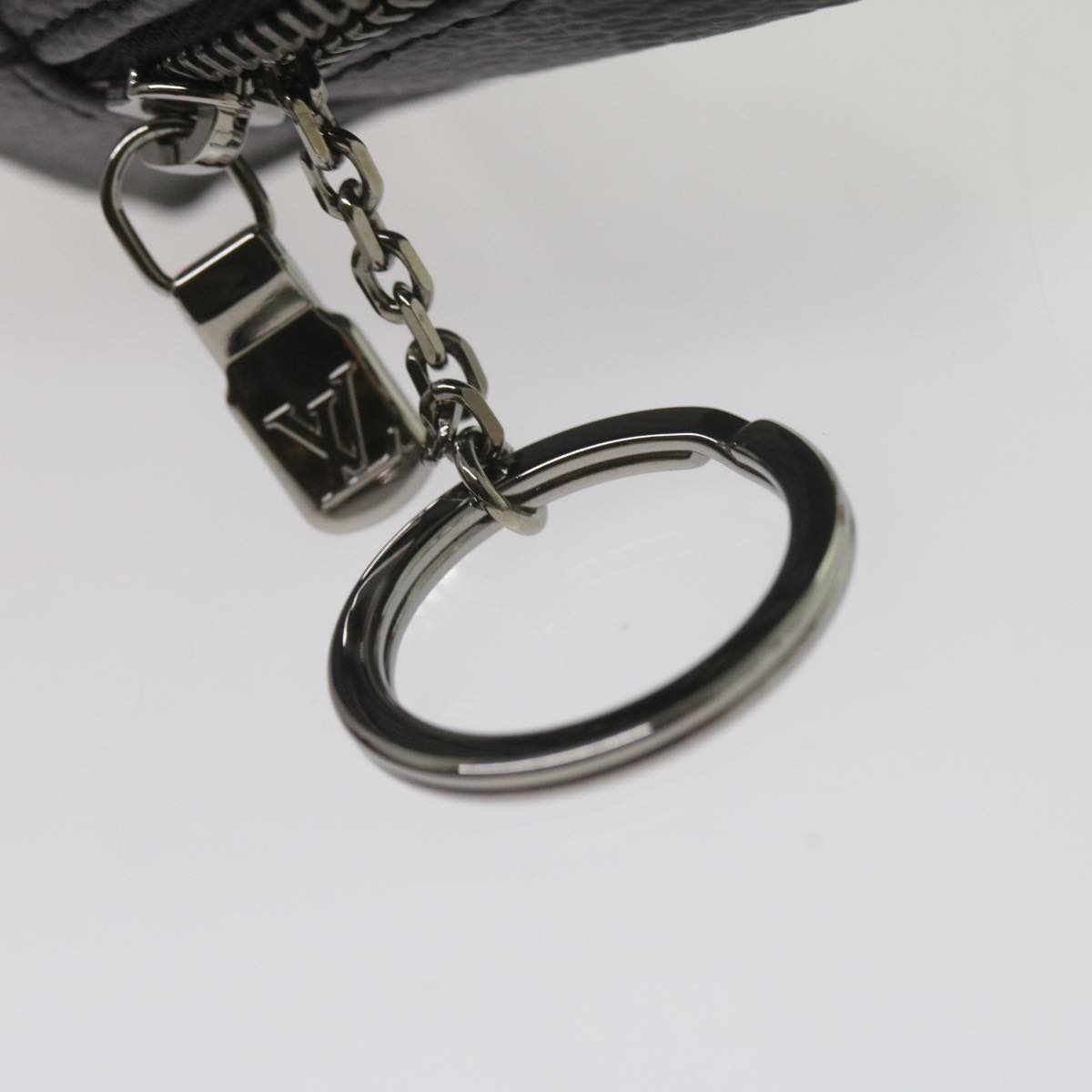 LOUIS VUITTON Monogram Eclipse Stripe NIGO Porte Cles Squared MP3224 60208S