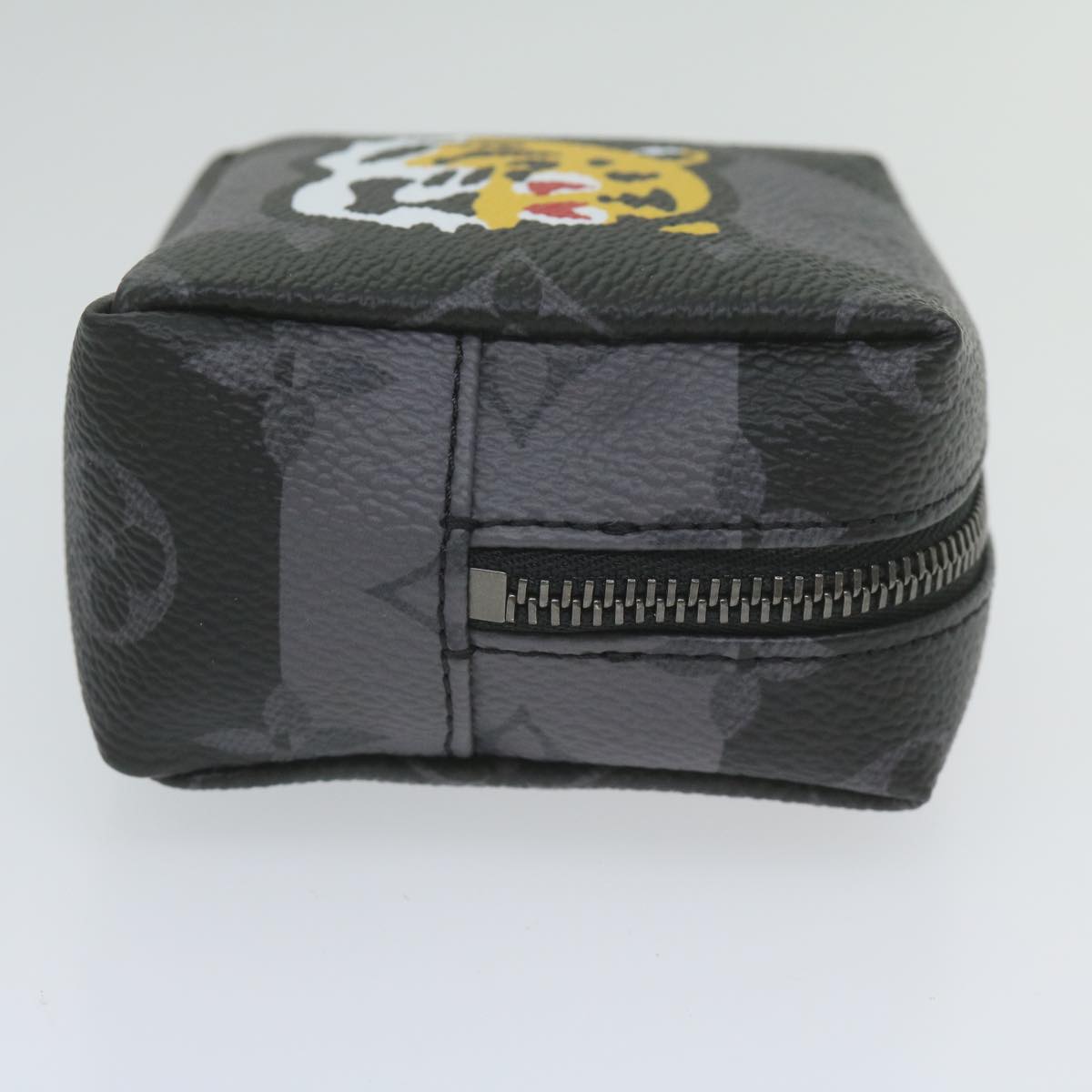 LOUIS VUITTON Monogram Eclipse Stripe NIGO Porte Cles Squared MP3224 60208S