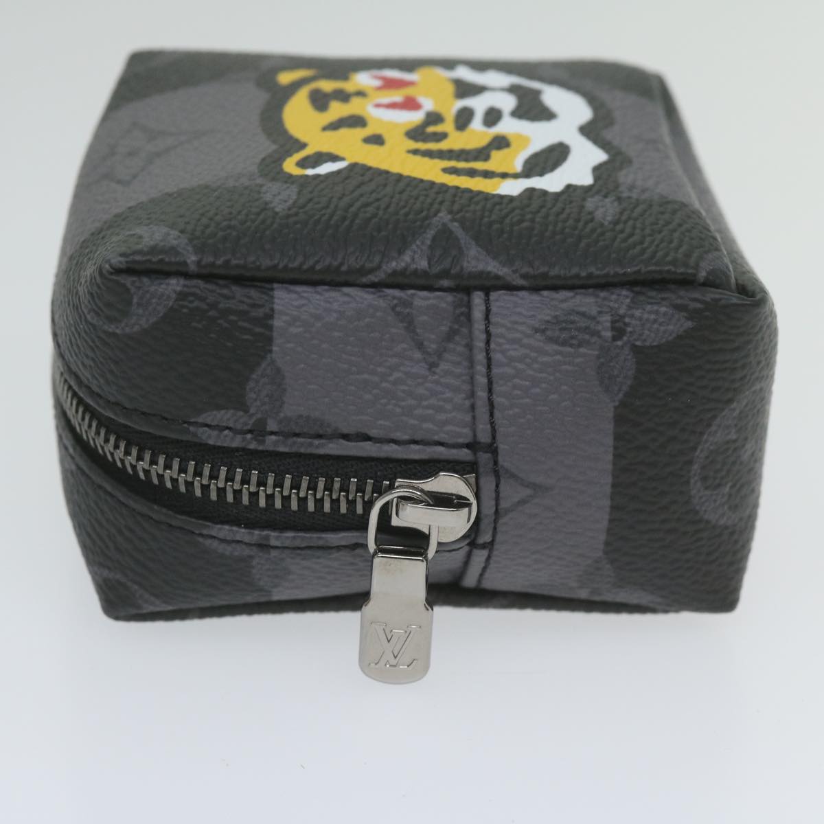 LOUIS VUITTON Monogram Eclipse Stripe NIGO Porte Cles Squared MP3224 60208S