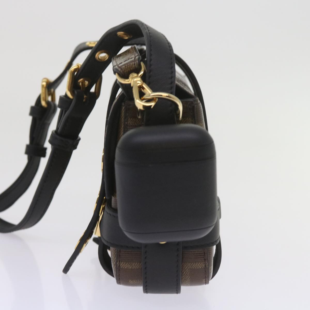 Luxury FendiZucca Canvas Shoulder Bag Black Brown60492A
