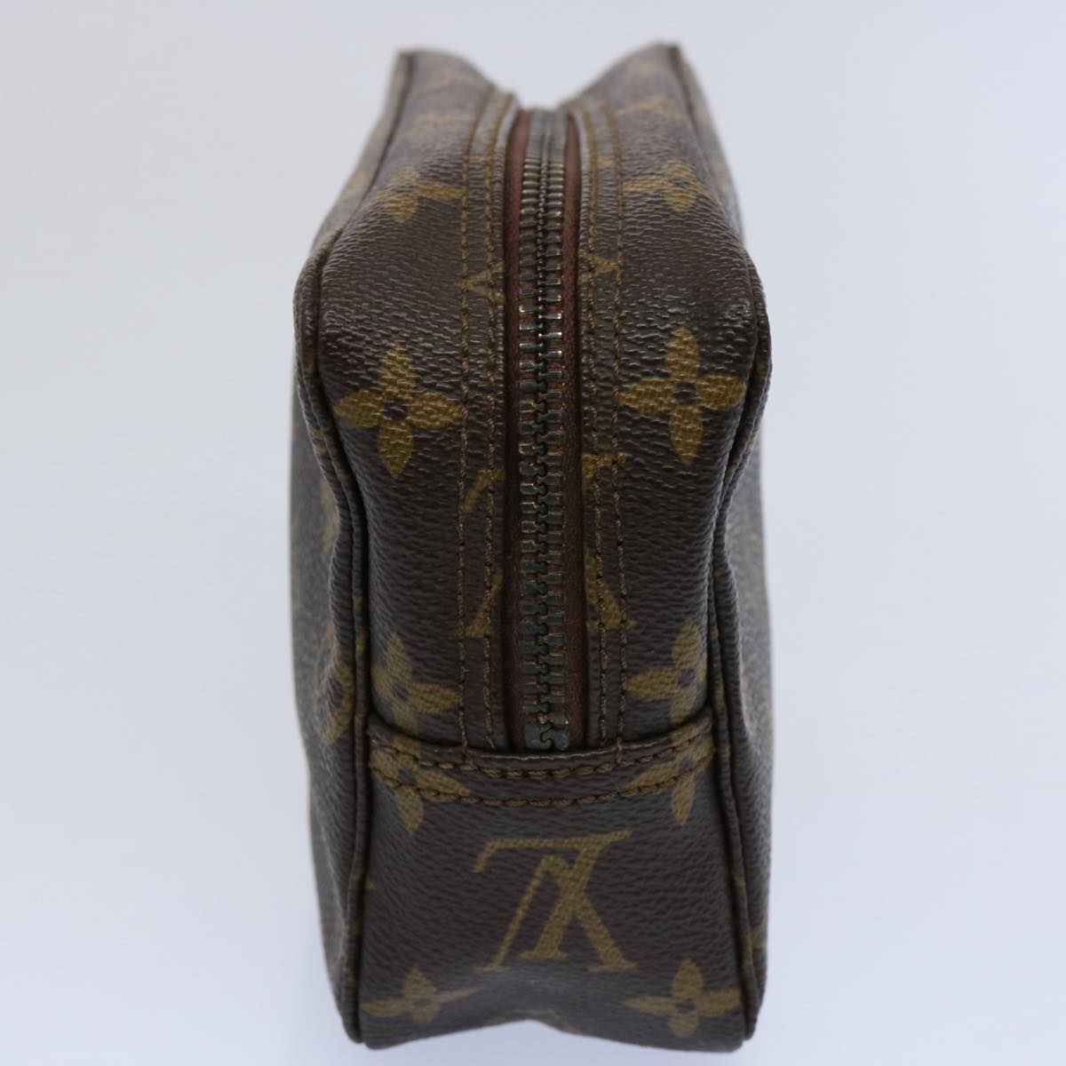 LOUIS VUITTON Monogram Trousse Toilette 18 Pouch M47526 LV 61750