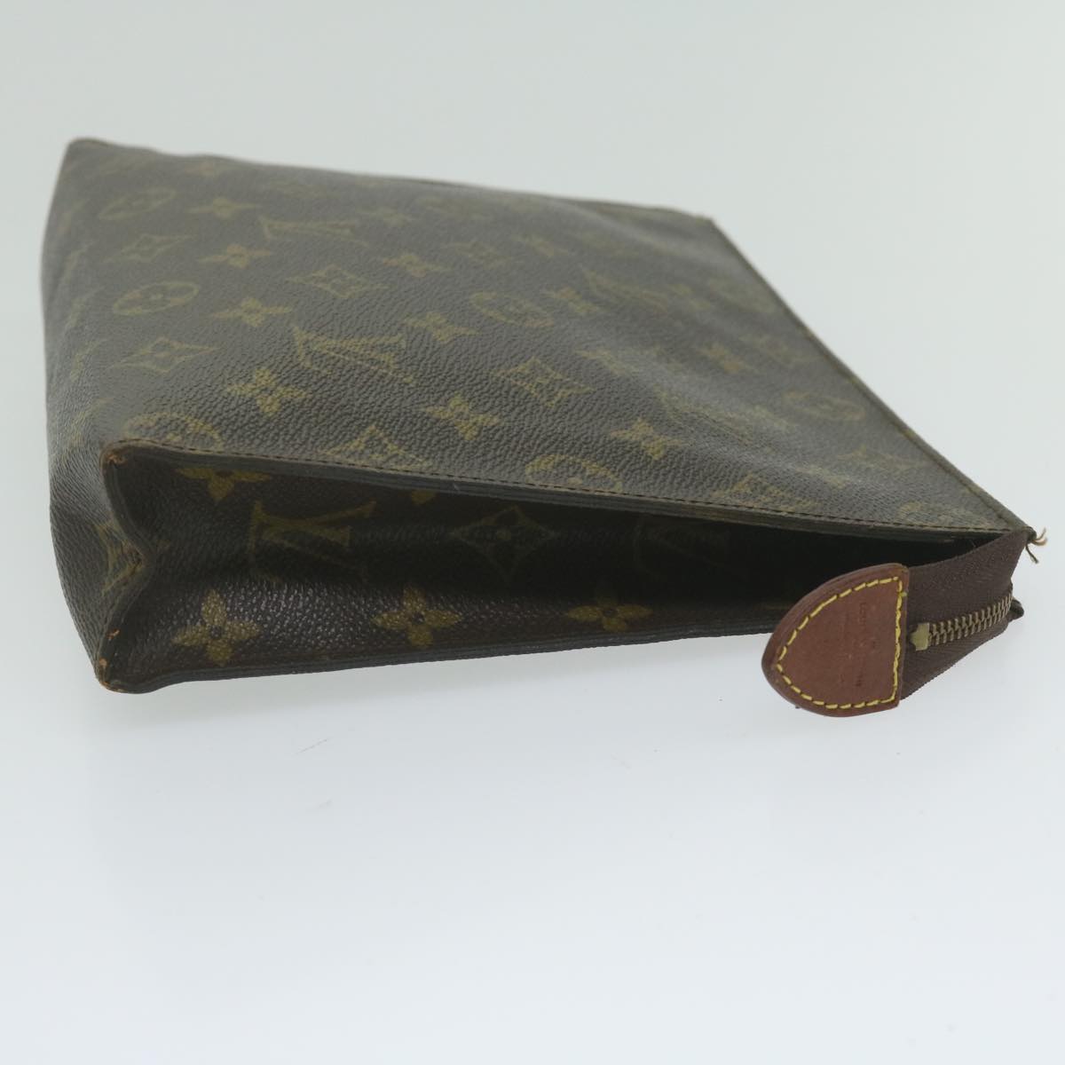 LOUIS VUITTON Monogram Poche Toilette 26 Pouch M47542 LV 61990