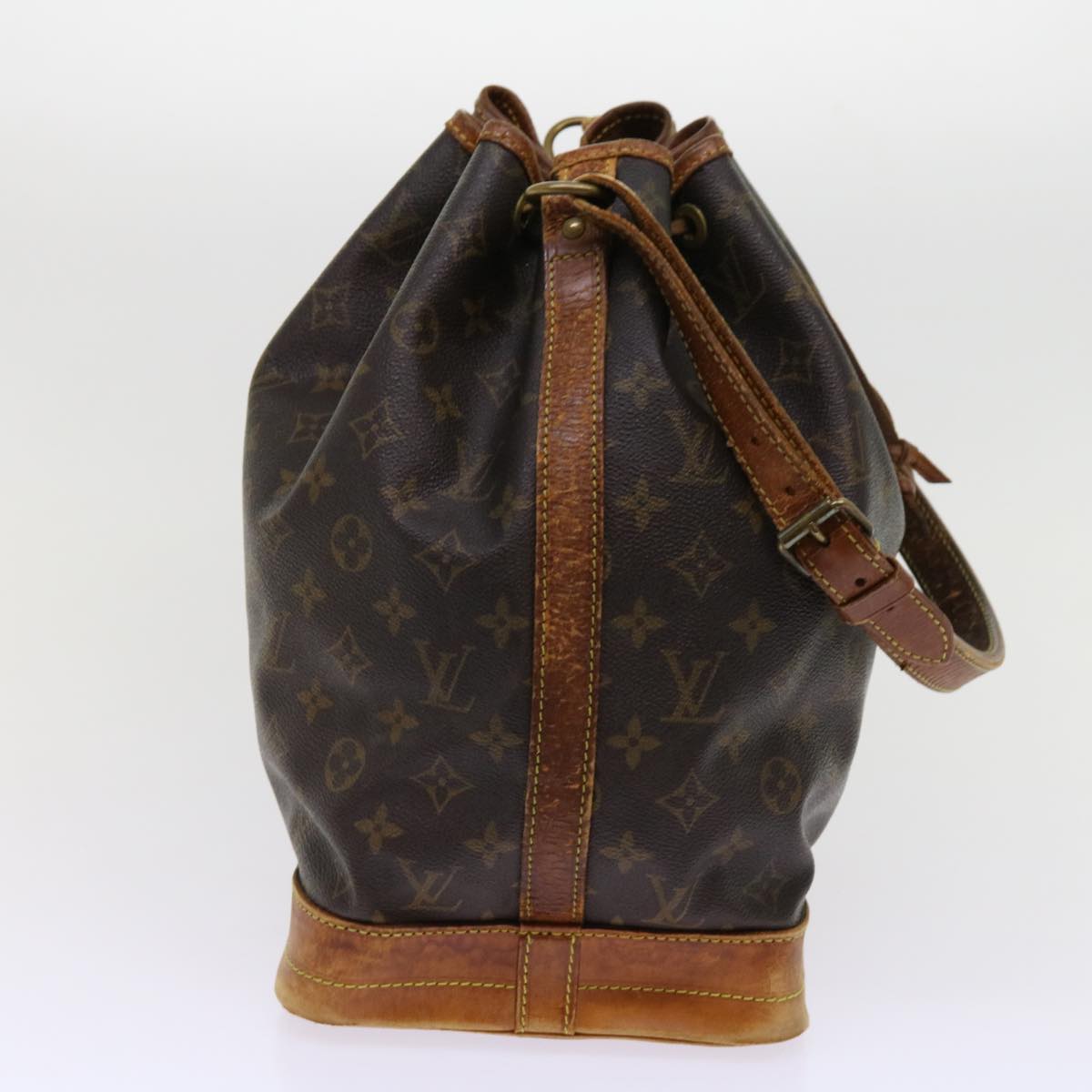 LOUIS VUITTON Monogram Noe Shoulder Bag M42224 LV 62302