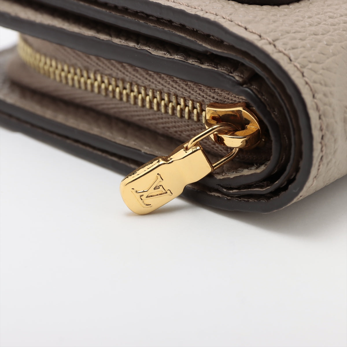 Louis Vuitton Monogram Emplant Portfolio Clair M80152 Tourtree Compact Wallet
