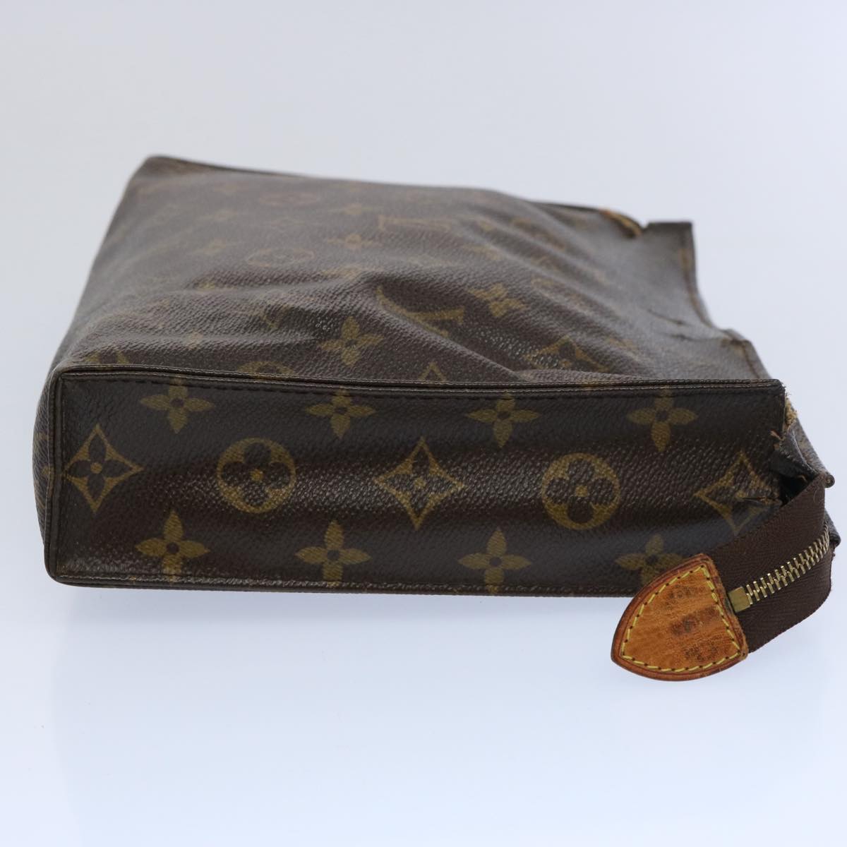 LOUIS VUITTON Monogram Poche Toilette 26 Pouch M47542 LV 62662