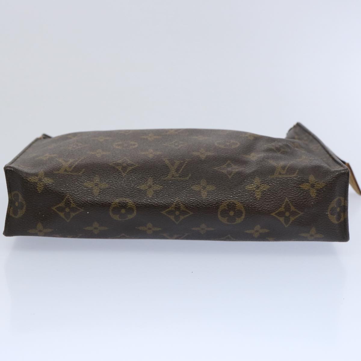 LOUIS VUITTON Monogram Poche Toilette 26 Pouch M47542 LV 62662