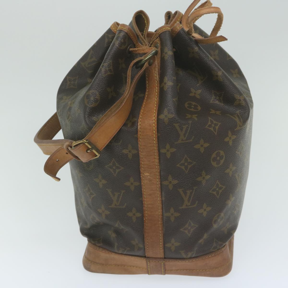 LOUIS VUITTON Monogram Noe Shoulder Bag M42224 LV 62692