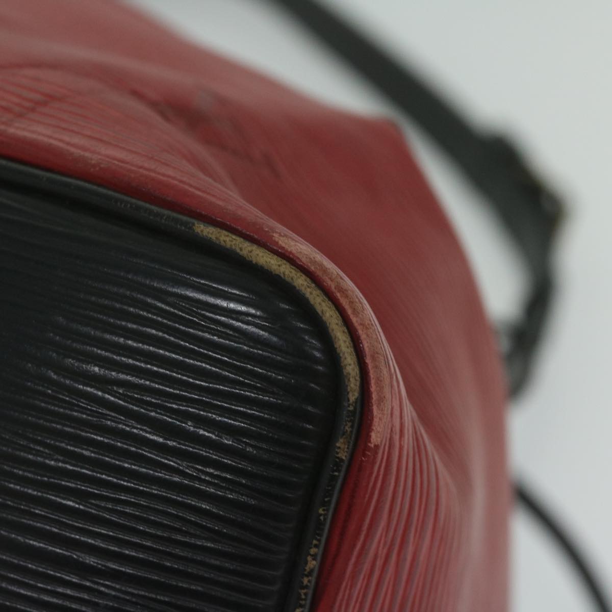 LOUIS VUITTON Epi Petit Noe Shoulder Bag Bicolor Black Red M44172 LV 63243