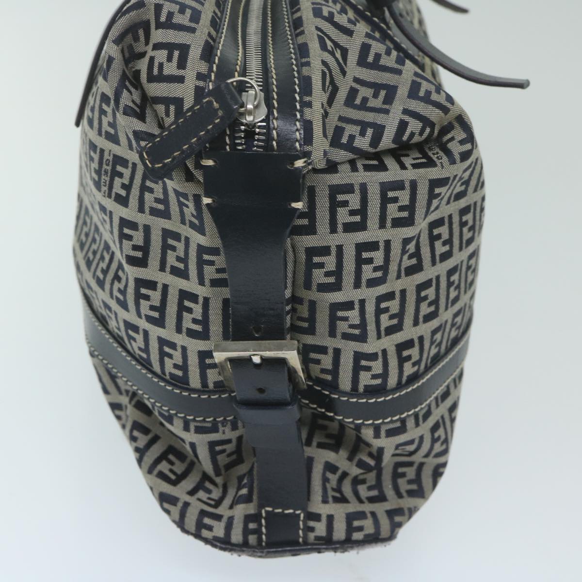 Luxury FendiZucchino Canvas Shoulder Bag Navy63396