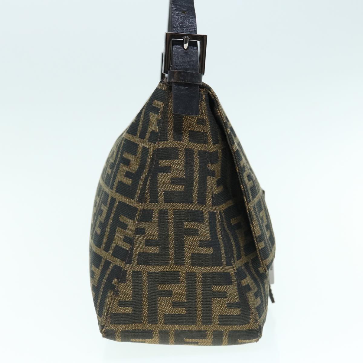 Luxury FendiZucca Canvas Mamma Baguette Shoulder Bag Black Brown63693