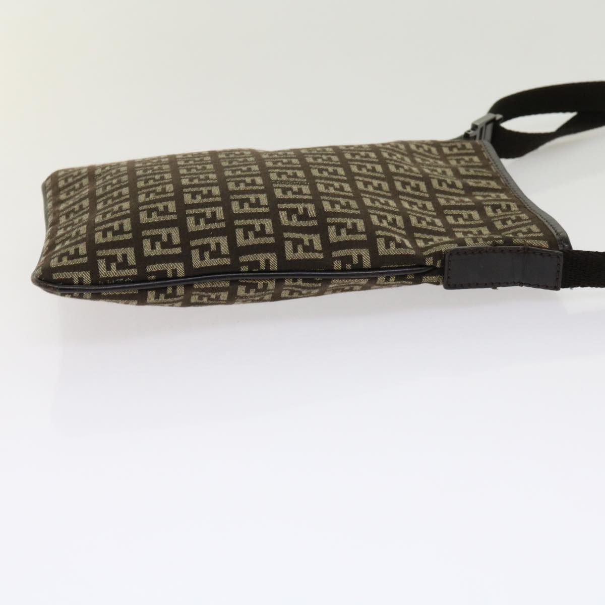 Luxury FendiZucchino Canvas Shoulder Bag Brown63817