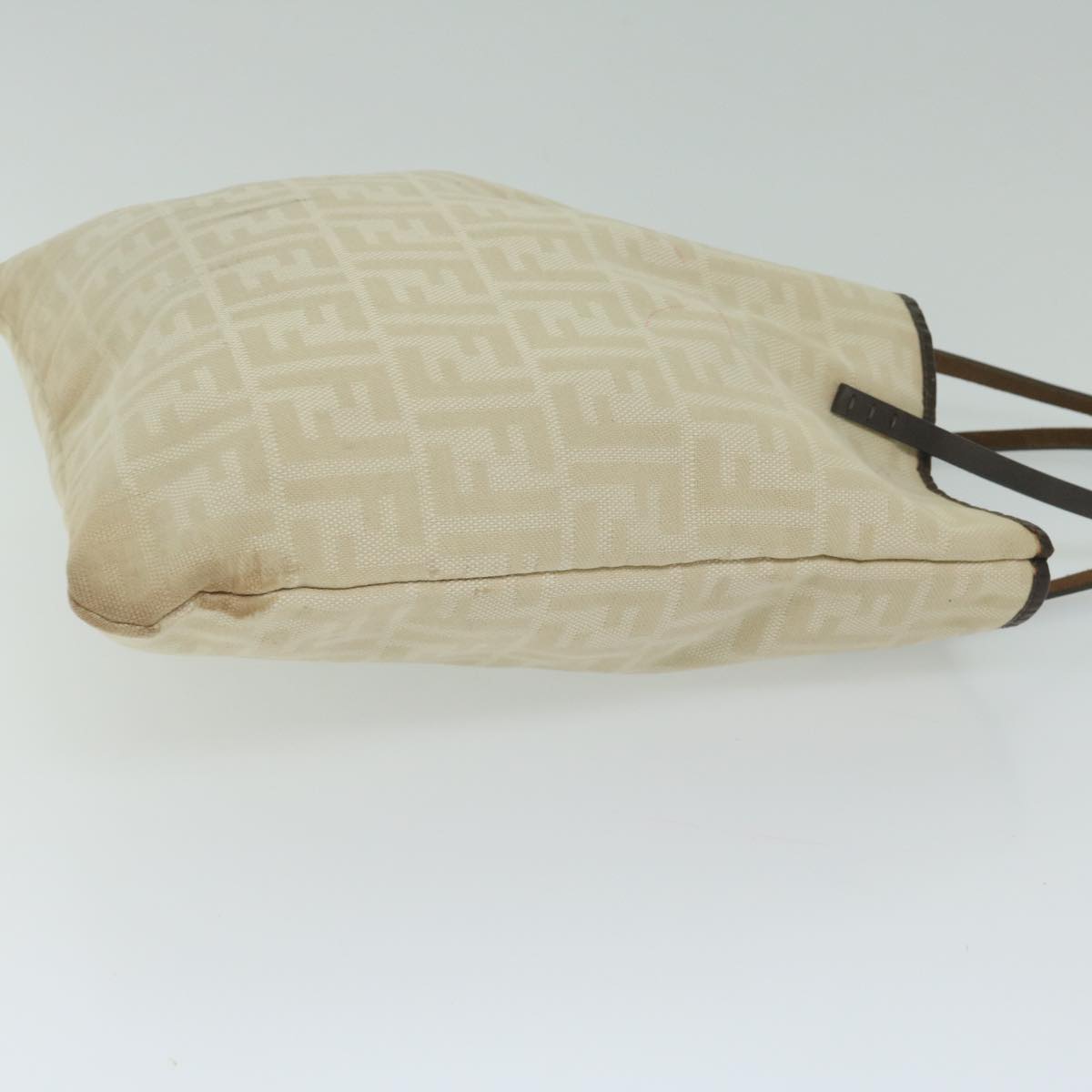Luxury FendiZucca Canvas Tote Bag Beige63991