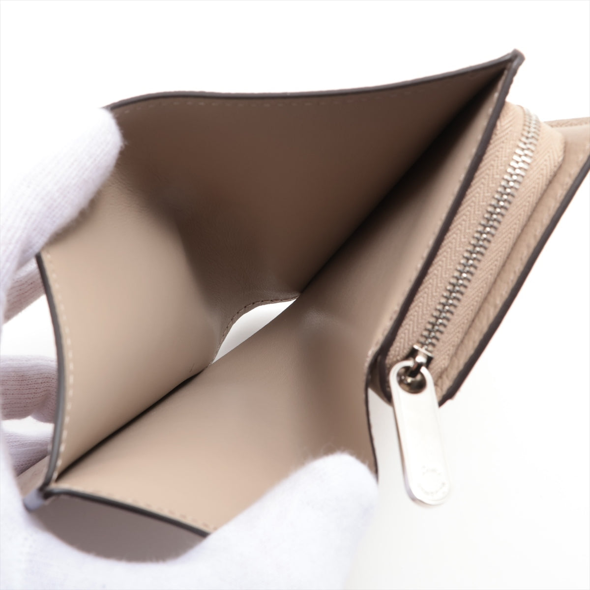Louis Vuitton Machina Portfolio Clair M80817 Garage Compact Wallet