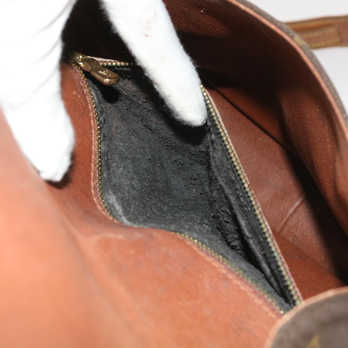 LOUIS VUITTON Monogram Saint Cloud GM Shoulder Bag M51242 LV 64226