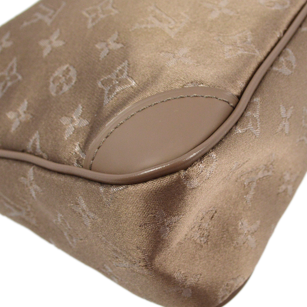 Louis Vuitton 2001 Beige Monogram Satin Little Boulogne Handbag M92143