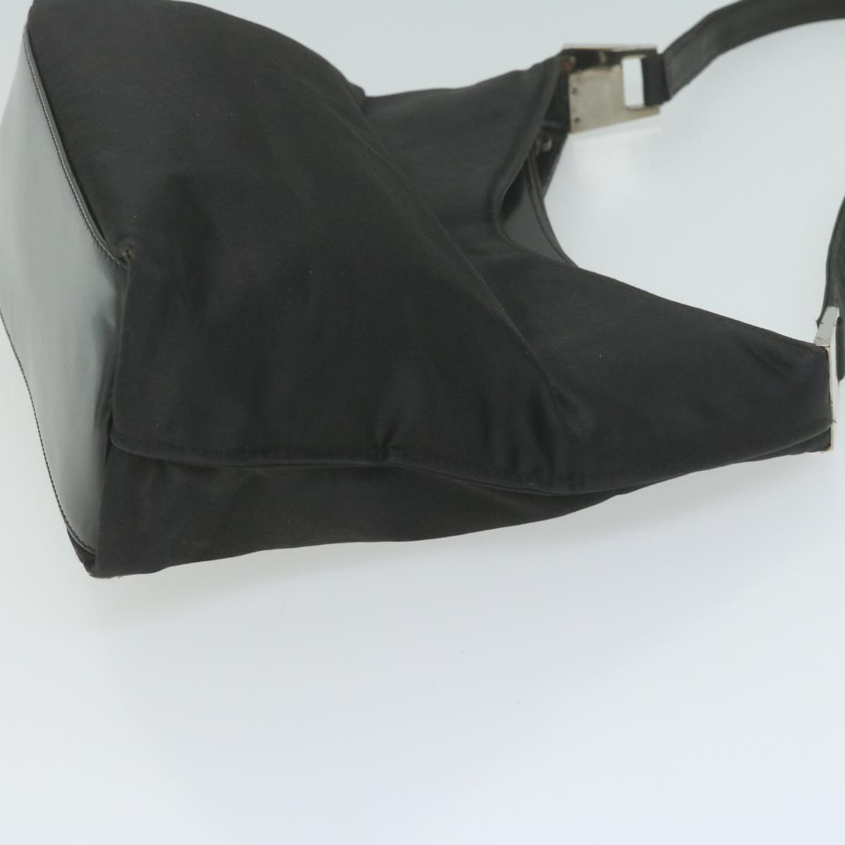 GUCCI Shoulder Bag Nylon Black 001 2122  64639