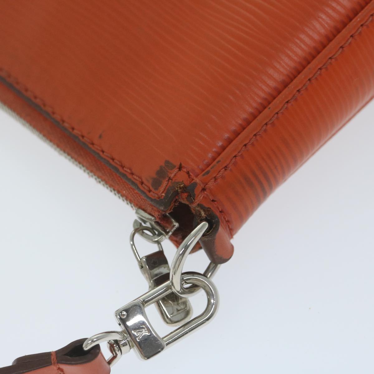 LOUIS VUITTON Epi Pochette Accessoires Pouch Orange Pimon M40778 LV 64680