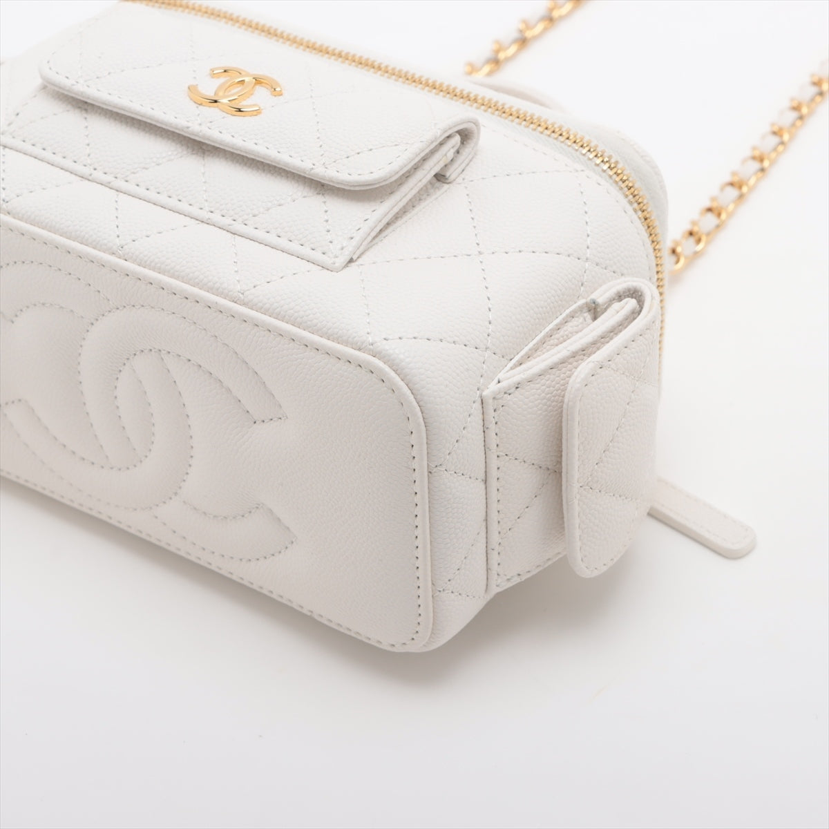 Chanel Matrasse Caviar S Chain Shoulder Bag Vanity White G