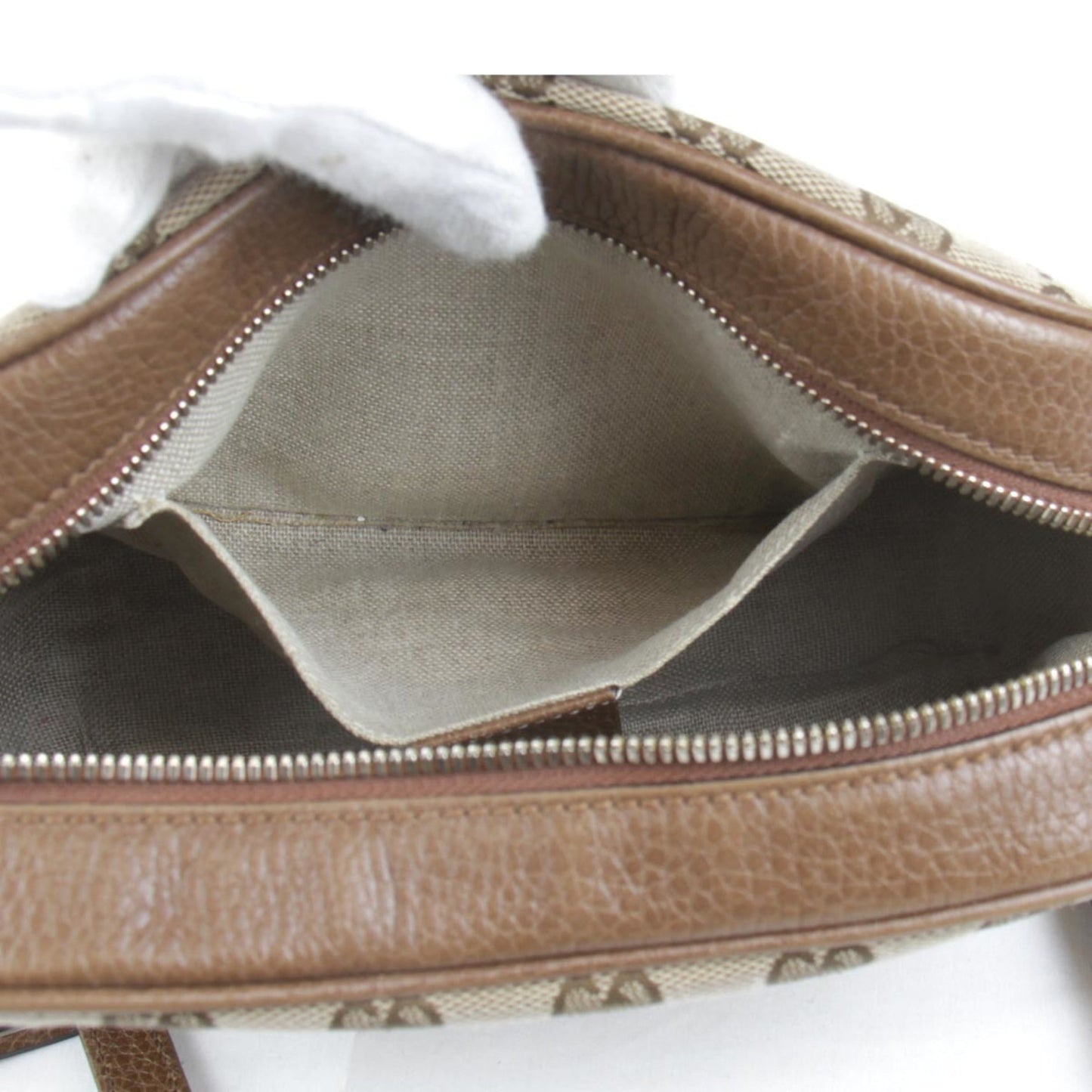 Gucci Gg Canvas  Canvas Shoulder Bag ()