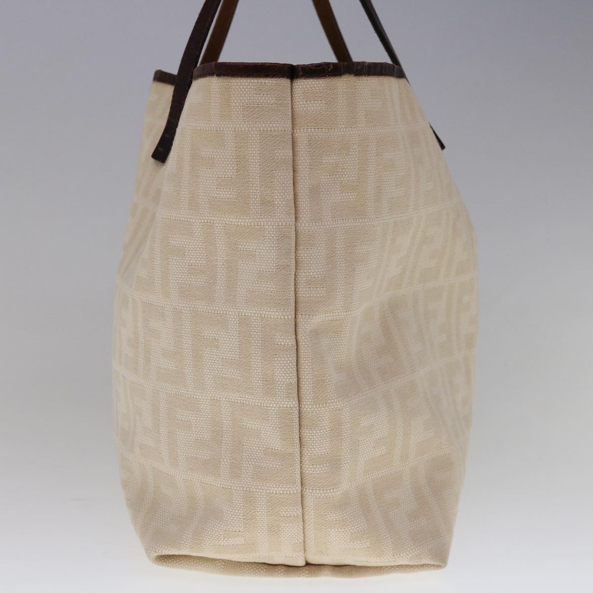 Luxury FendiZucca Canvas Tote Bag Beige66010