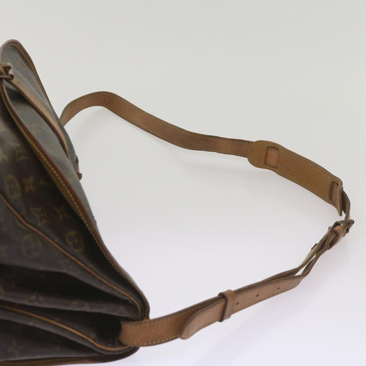 LOUIS VUITTON Monogram Saumur 35 Shoulder Bag M42254 LV 66289