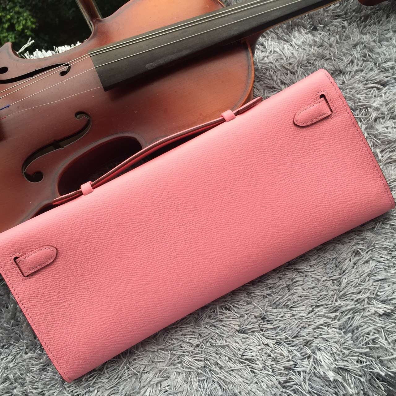 Luxury Hermes Pink Handcrafted Kelly Cut Clutch