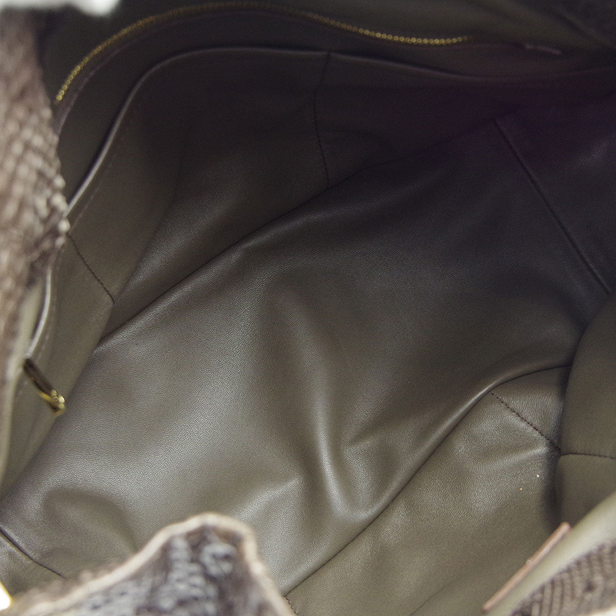 Louis Vuitton * 2010 Gris Monogram Exotic Artsy MM Hobo Handbag M90886