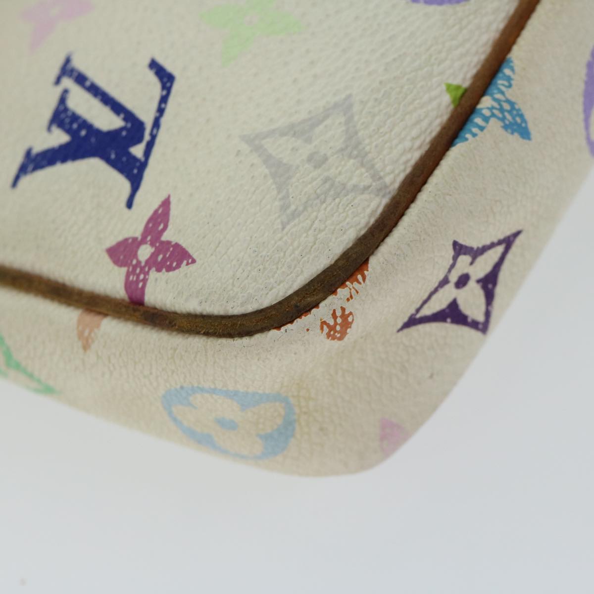 LOUIS VUITTON Multicolor Pochette Accessoires Pouch White M92649 LV 66409
