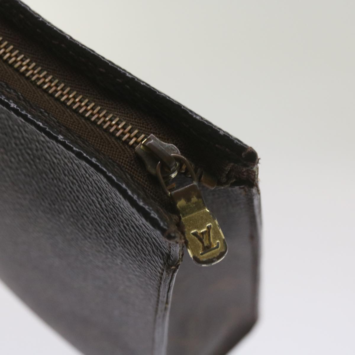 LOUIS VUITTON Monogram Poche Toilette 26 Pouch M47542 LV 66749