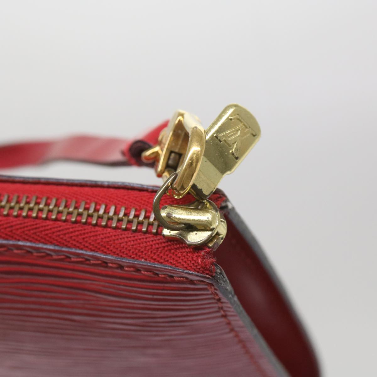 LOUIS VUITTON Epi Pochette Accessoires Accessory Pouch Red M52987 66760