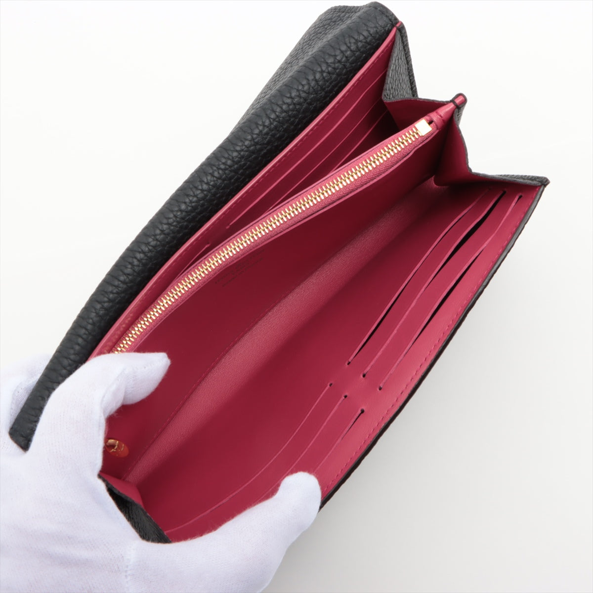 Louis Vuitton  Portfolio Capsine M61248