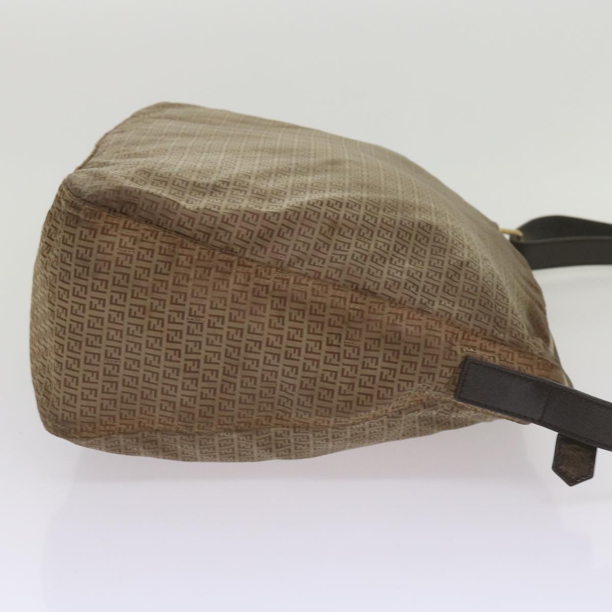 Luxury FendiZucchino Canvas Shoulder Bag Brown67343