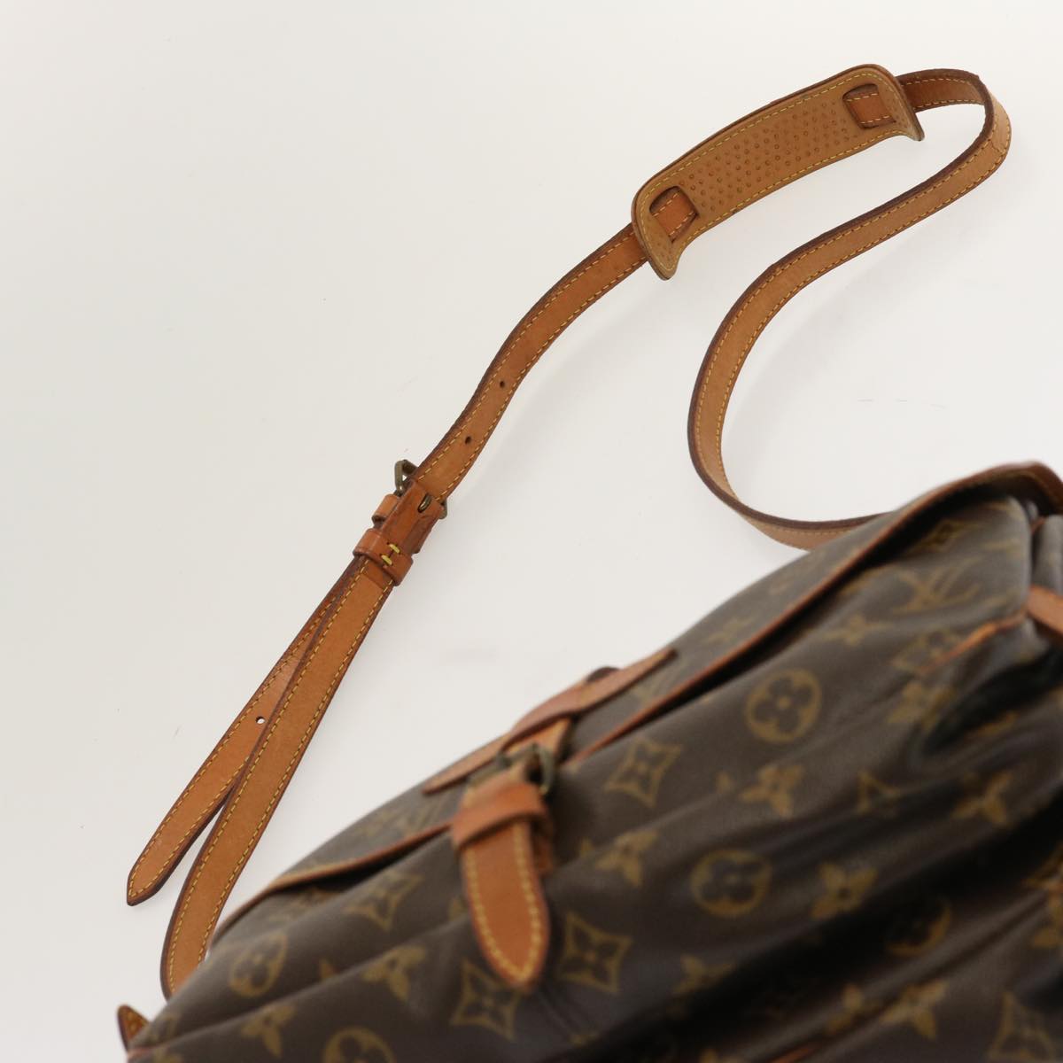 LOUIS VUITTON Monogram Saumur 30 Shoulder Bag M42256 LV 67640