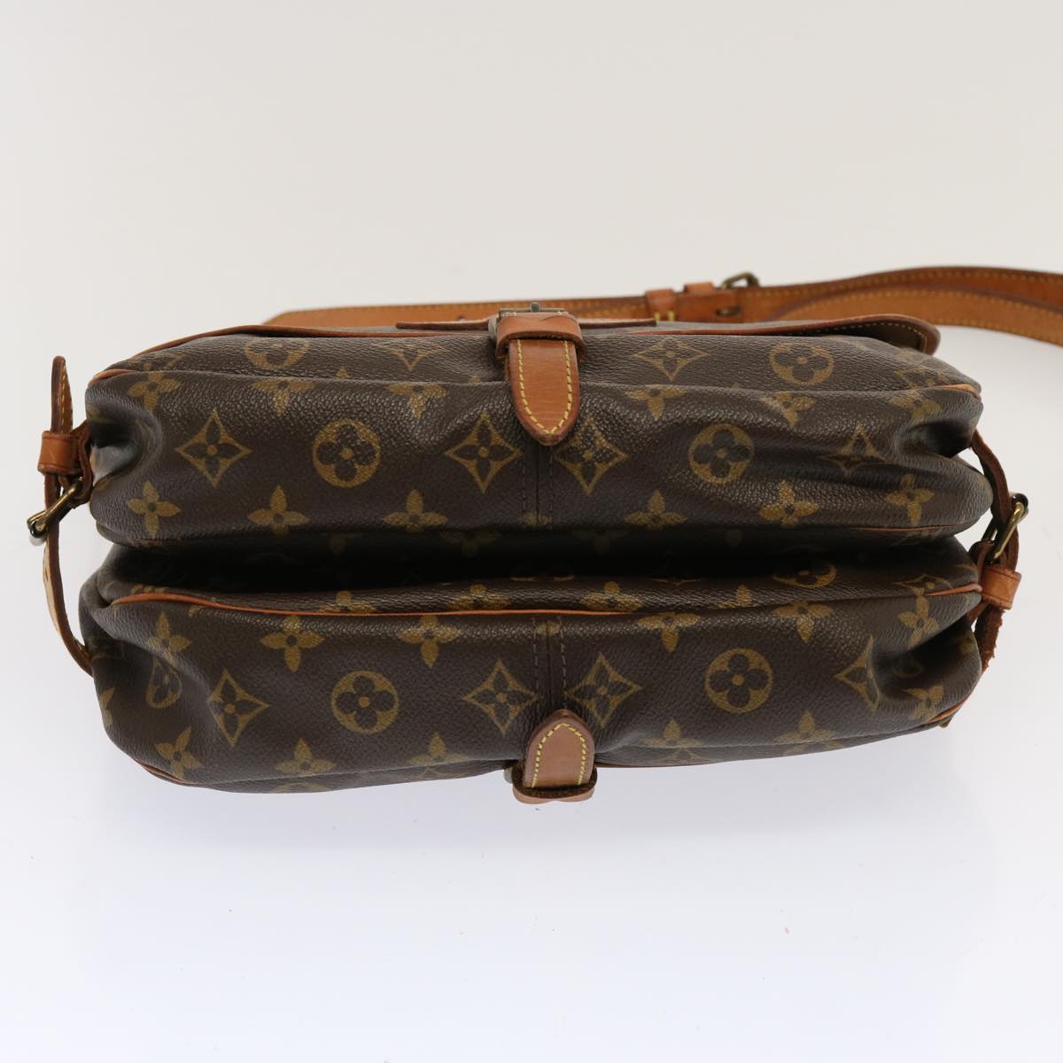 LOUIS VUITTON Monogram Saumur 30 Shoulder Bag M42256 LV 67640