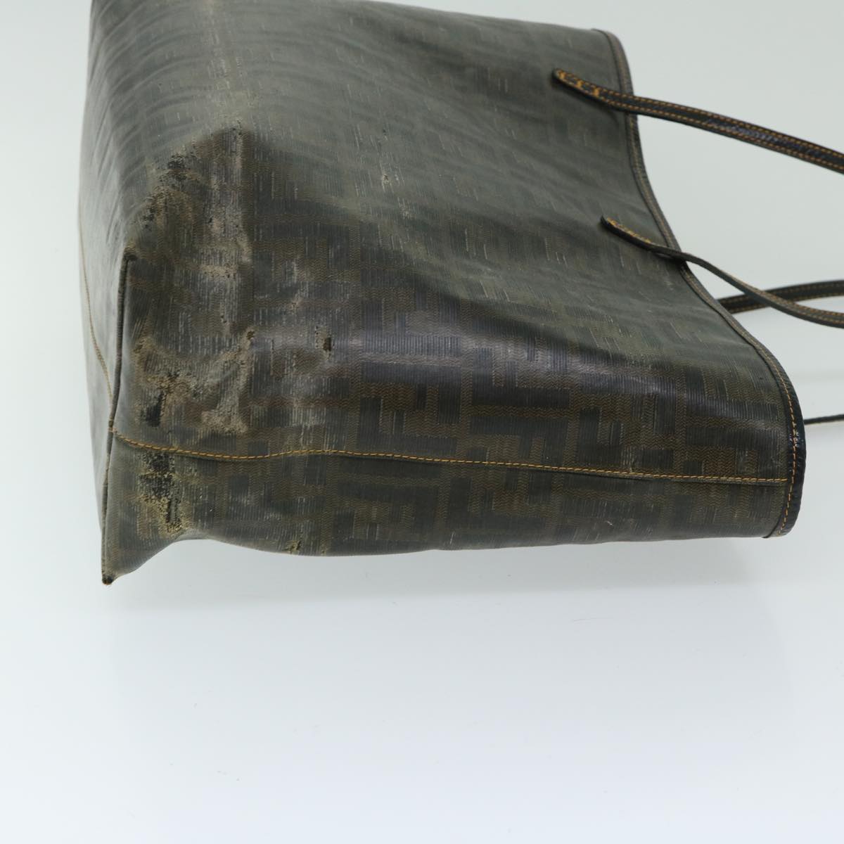 Luxury FendiZucca Canvas Tote Bag Brown68069