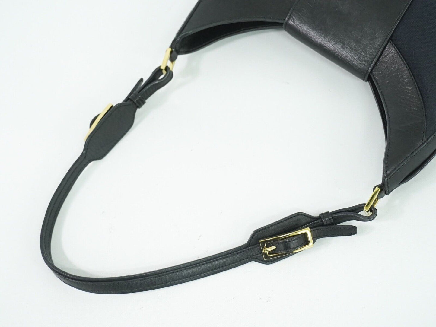 Gucci Jackie  Canvas Shoulder Bag ()