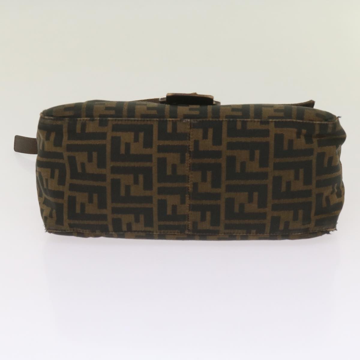 Luxury FendiZucca Canvas Mamma Baguette Shoulder Bag Brown68315
