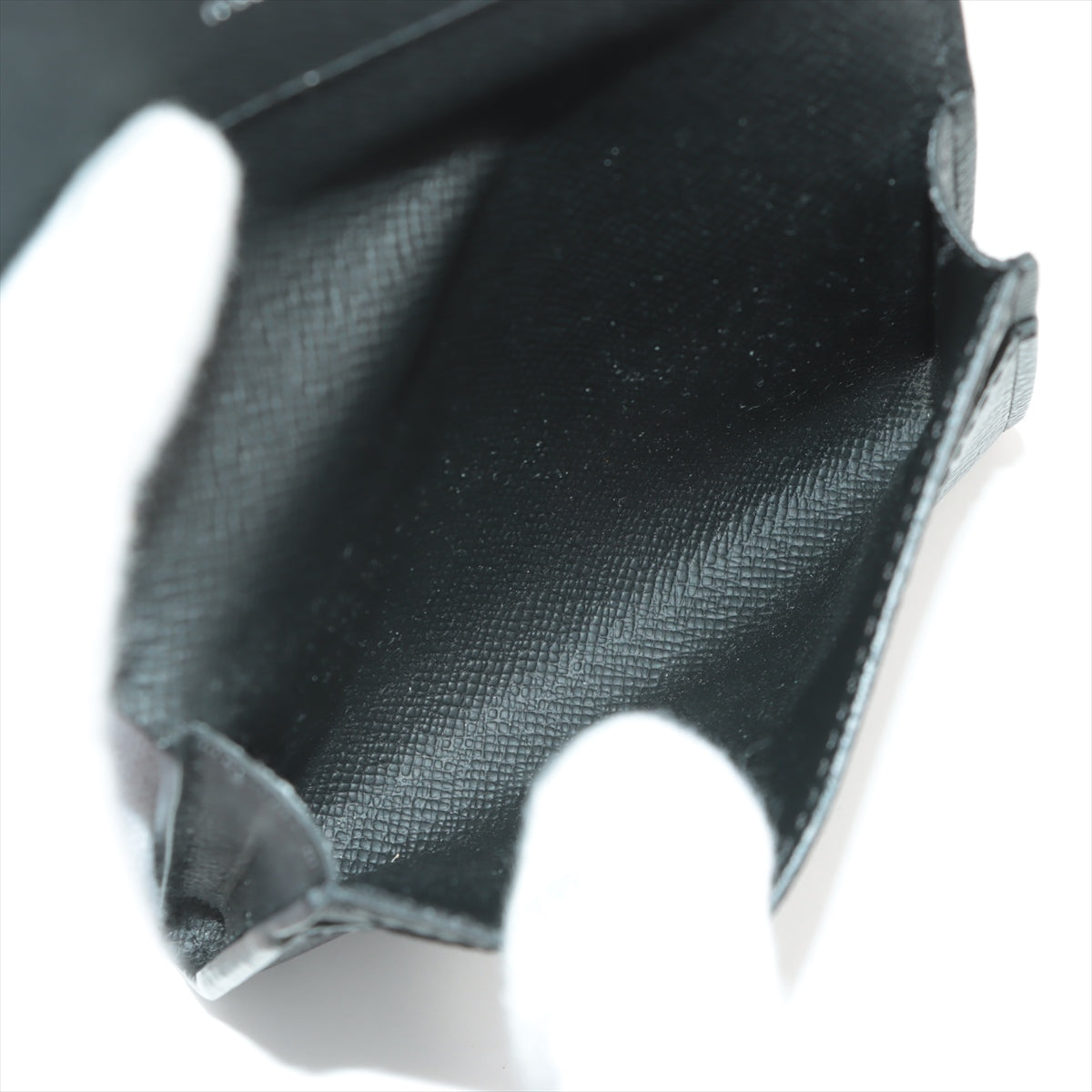 Louis Vuitton Taiga Amverop Cartouche M64595 Black Card Case