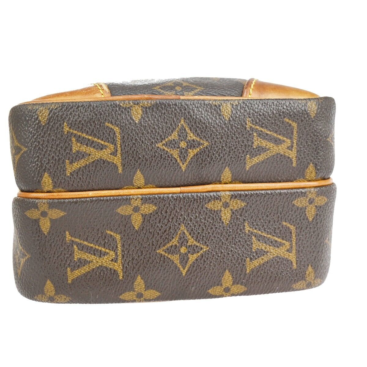 Louis Vuitton Amazon  Canvas Shoulder Bag ()