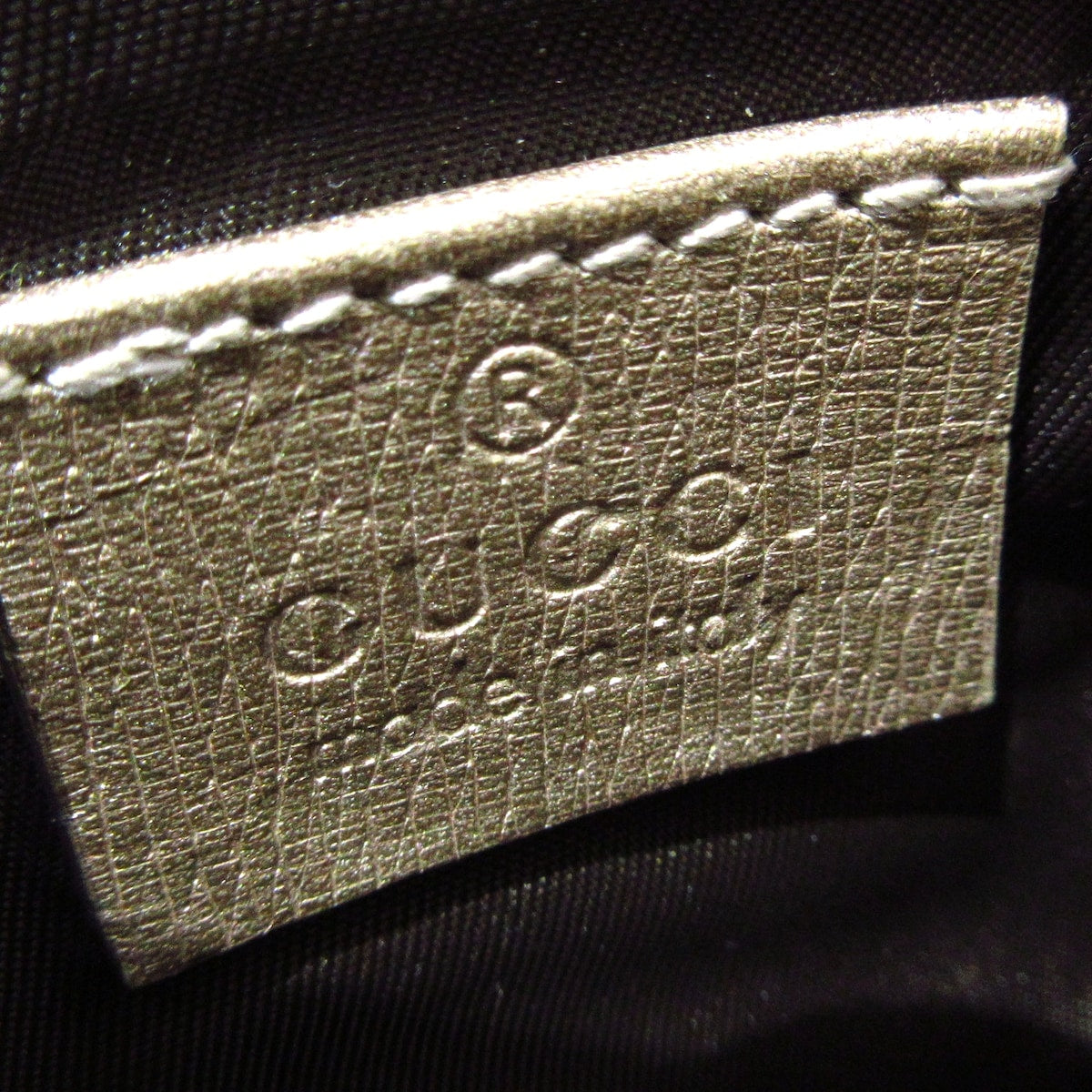 Gucci Interlocking G  Leather Wallet  ()