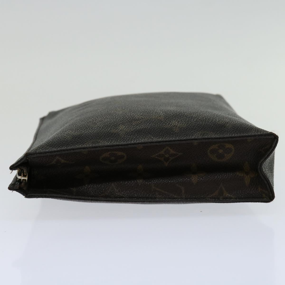 LOUIS VUITTON Monogram Poche Toilette 26 Pouch M47542 LV 69081